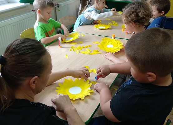 Grafika 7: GALERIA PRACUSIÓW