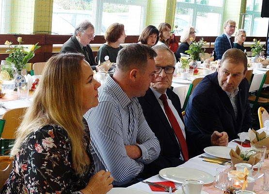 Uroczystość 20lecia nadania imienia Szkole Podstawowej w Garczegorzu.