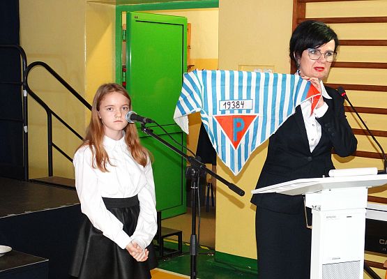 Uroczystość 20lecia nadania imienia Szkole Podstawowej w Garczegorzu.