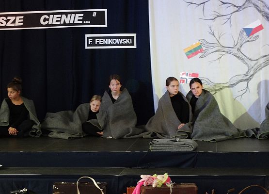 Uroczystość 20lecia nadania imienia Szkole Podstawowej w Garczegorzu.