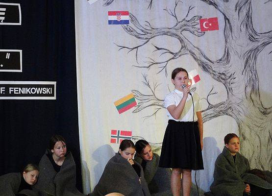 Uroczystość 20lecia nadania imienia Szkole Podstawowej w Garczegorzu.