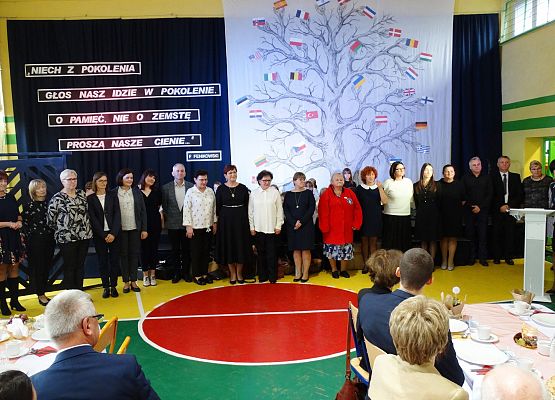 Uroczystość 20lecia nadania imienia Szkole Podstawowej w Garczegorzu.