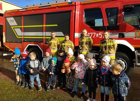 Grafika 31: Z WIZYTĄ U STRAŻAKÓW
