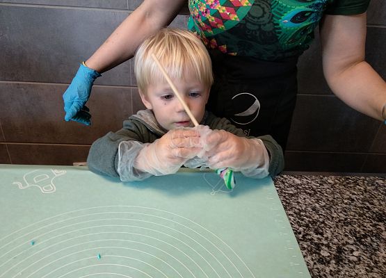 Grafika 23: SŁODKA WYCIECZKA