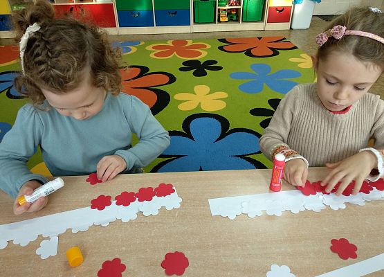 Grafika 2: MALI PATRIOCI