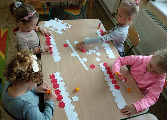 Grafika 4: MALI PATRIOCI