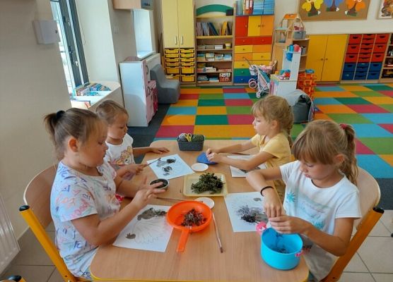 Grafika 2: Jesienne prace naszych małych artystów