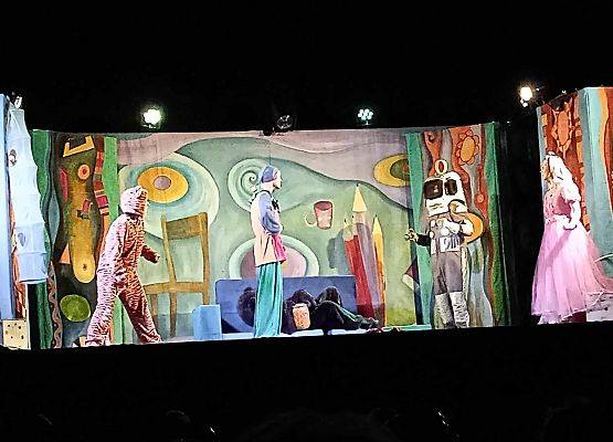 Przedstawienie "Brzechwolandia"