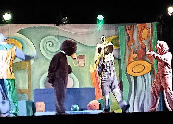 Przedstawienie "Brzechwolandia"