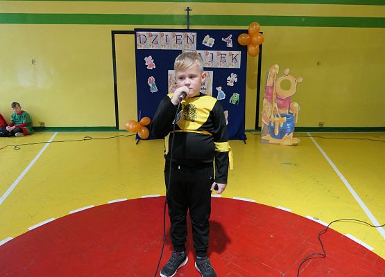 Grafika 22: Dzień Postaci z Bajek