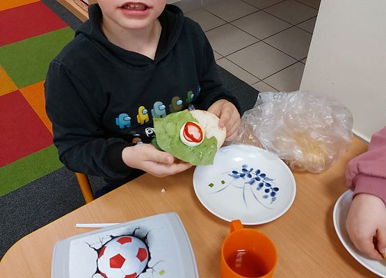 Grafika 10: ZDROWE KANAPKI