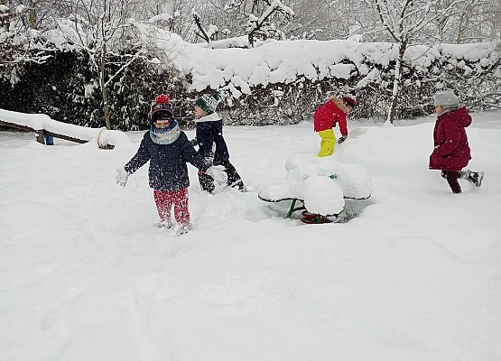 Zabawy na śniegu