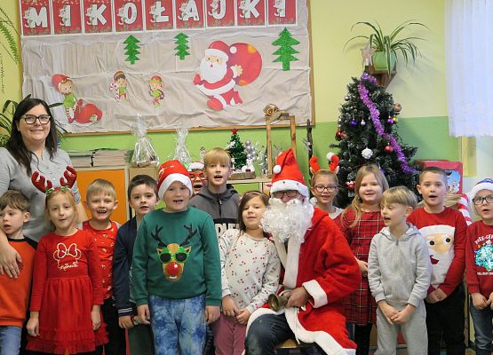 Grafika 5: MIKOŁAJKI