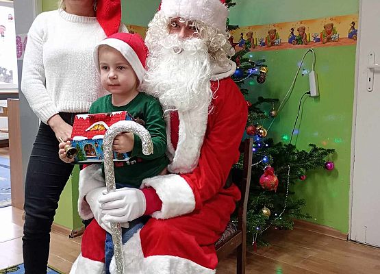 Grafika 31: Fotogaleria z Mikołajem