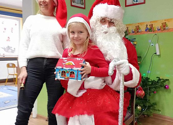 Grafika 26: Fotogaleria z Mikołajem