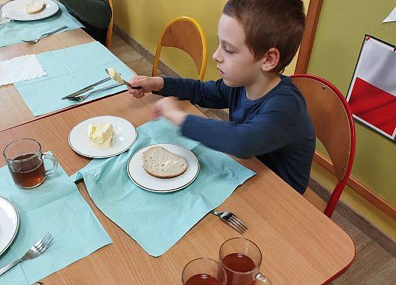 Grafika 2: Bufet śniadaniowy