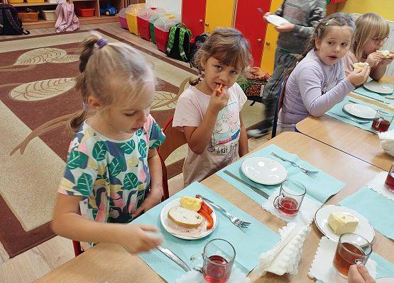 Grafika 7: Bufet śniadaniowy