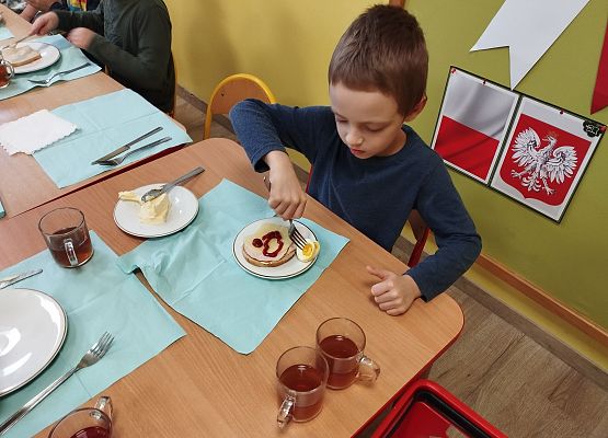 Grafika 10: Bufet śniadaniowy