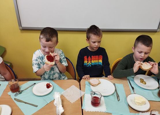 Grafika 11: Bufet śniadaniowy