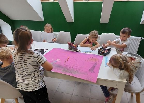 Grafika 8: SPOTKANIA Z KSIĄŻKĄ