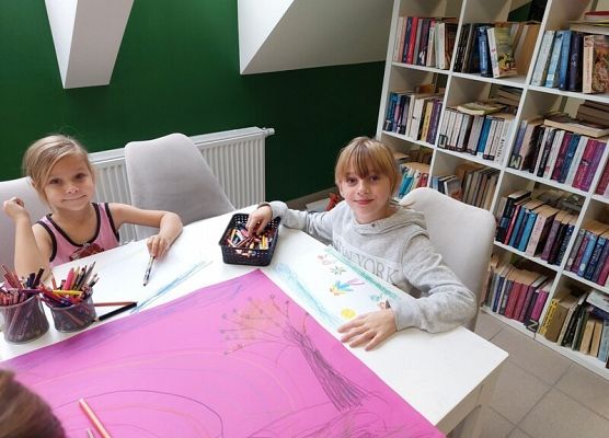 Grafika 9: SPOTKANIA Z KSIĄŻKĄ