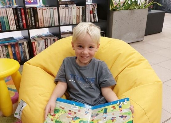 Grafika 13: SPOTKANIA Z KSIĄŻKĄ