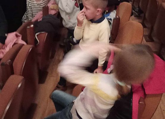 Grafika 5: Wycieczka do Teatru Tęcza w Słupsku