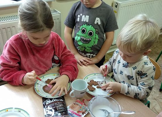 Grafika 15: WIGILIJNY CZAS