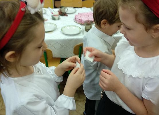 Grafika 25: WIGILIJNY CZAS