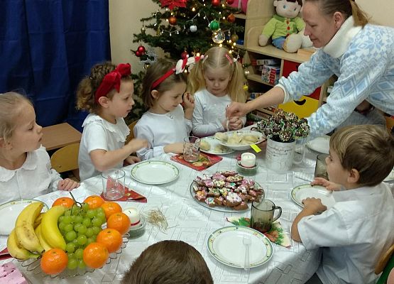 Grafika 32: WIGILIJNY CZAS