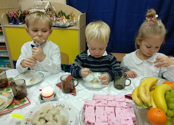 Grafika 34: WIGILIJNY CZAS