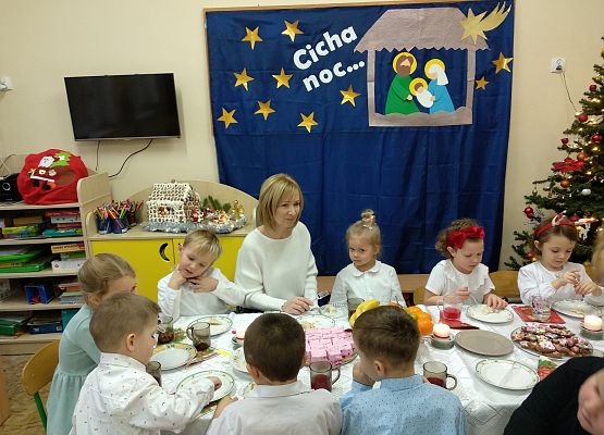 Grafika 37: WIGILIJNY CZAS