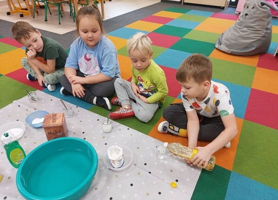 Grafika 7: EKSPERYMENTUJEMY