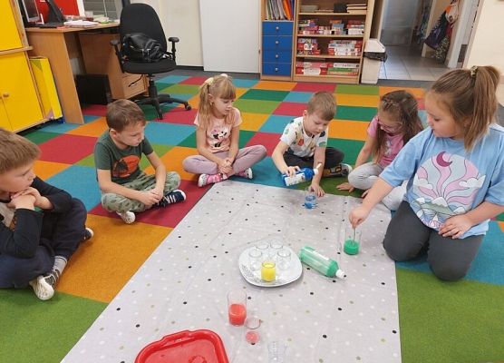 Grafika 19: EKSPERYMENTUJEMY