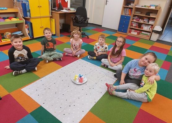 Grafika 25: EKSPERYMENTUJEMY