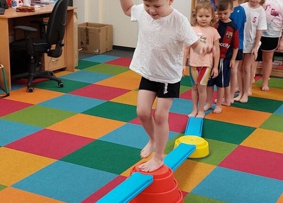 Grafika 2: SPORT TO RADOŚĆ I ZDROWIE