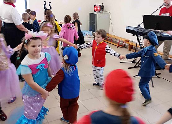 Bal karnawałowy w Janowicach