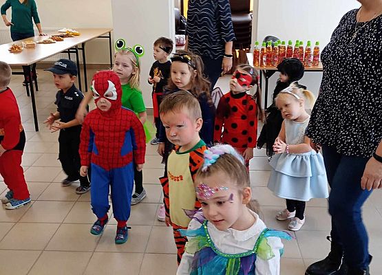 Bal karnawałowy w Janowicach