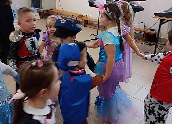 Bal karnawałowy w Janowicach