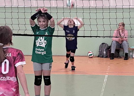 Grafika 3: Sportowy weekend uczennic naszej szkoły.