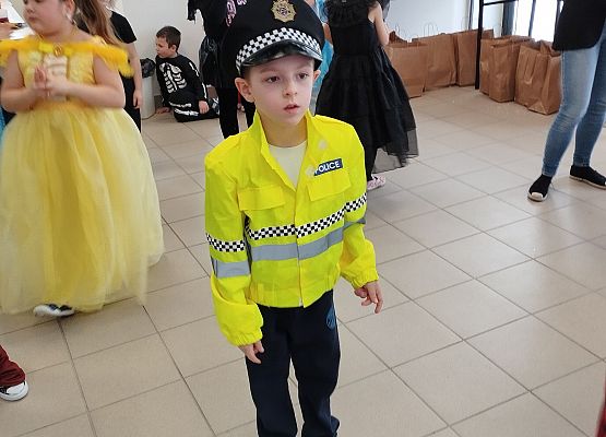 Grafika 29: Bal karnawałowy