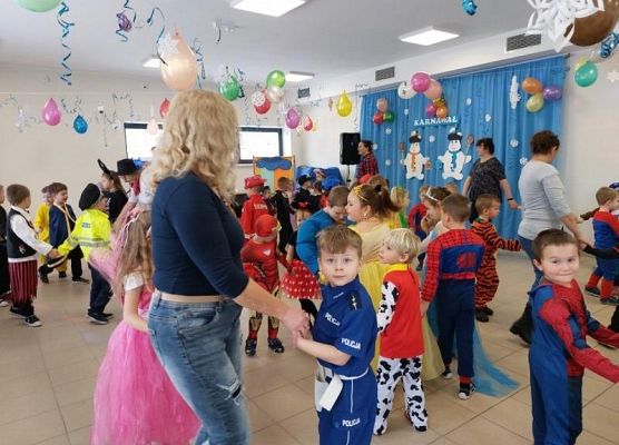 Grafika 36: BAL KARNAWAŁOWY 2024