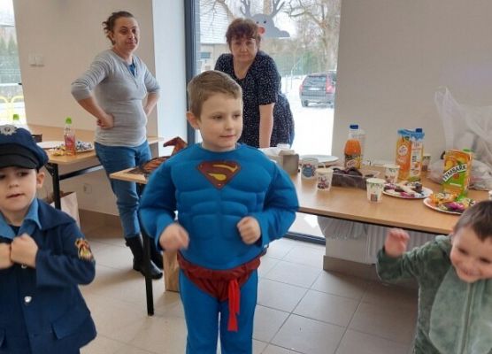 Grafika 37: BAL KARNAWAŁOWY 2024