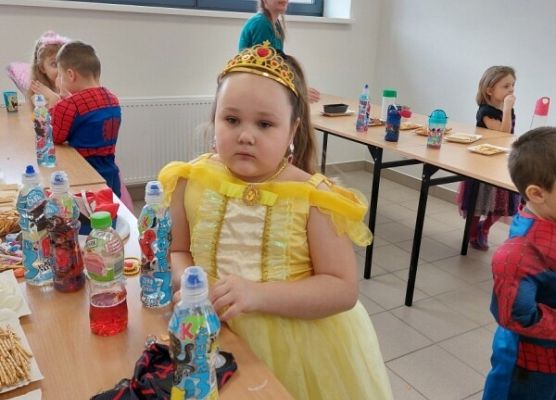 Grafika 42: BAL KARNAWAŁOWY 2024