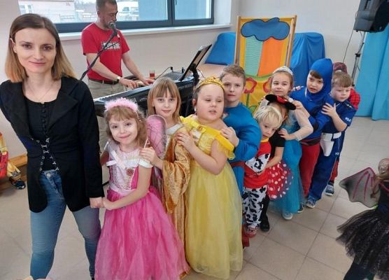 Grafika 52: BAL KARNAWAŁOWY 2024