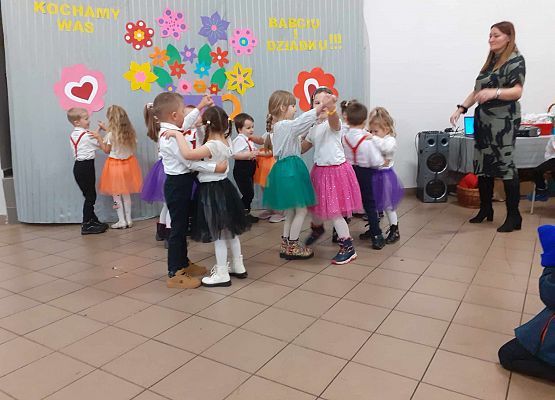 Świętujemy Dzień Babci i Dziadka