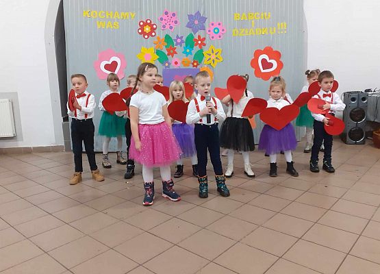 Świętujemy Dzień Babci i Dziadka