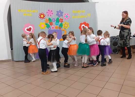 Świętujemy Dzień Babci i Dziadka