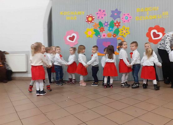 Świętujemy Dzień Babci i Dziadka