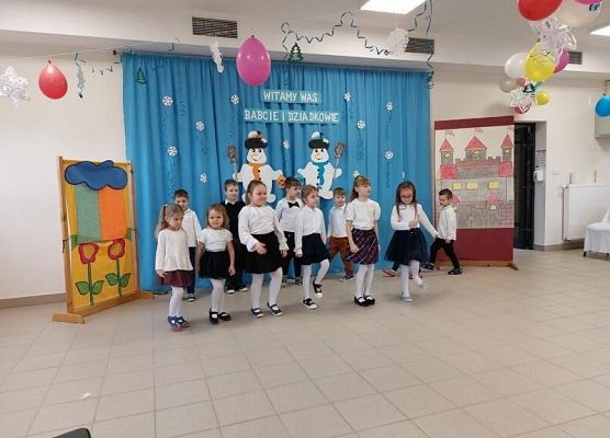 Grafika 2: DLA  BABCI  I  DZIADKA